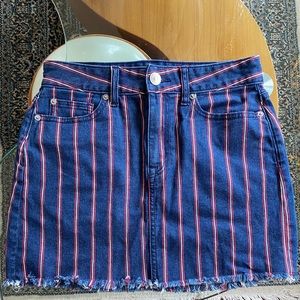 NEW American Eagle High Rise Frayed Hem Mini Skirt 4